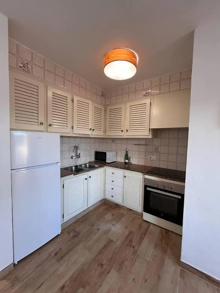 סון באו Apartamento La Gavina 0*, סון באו
